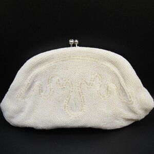 Cordé-Bead vintage ivory beaded clutch